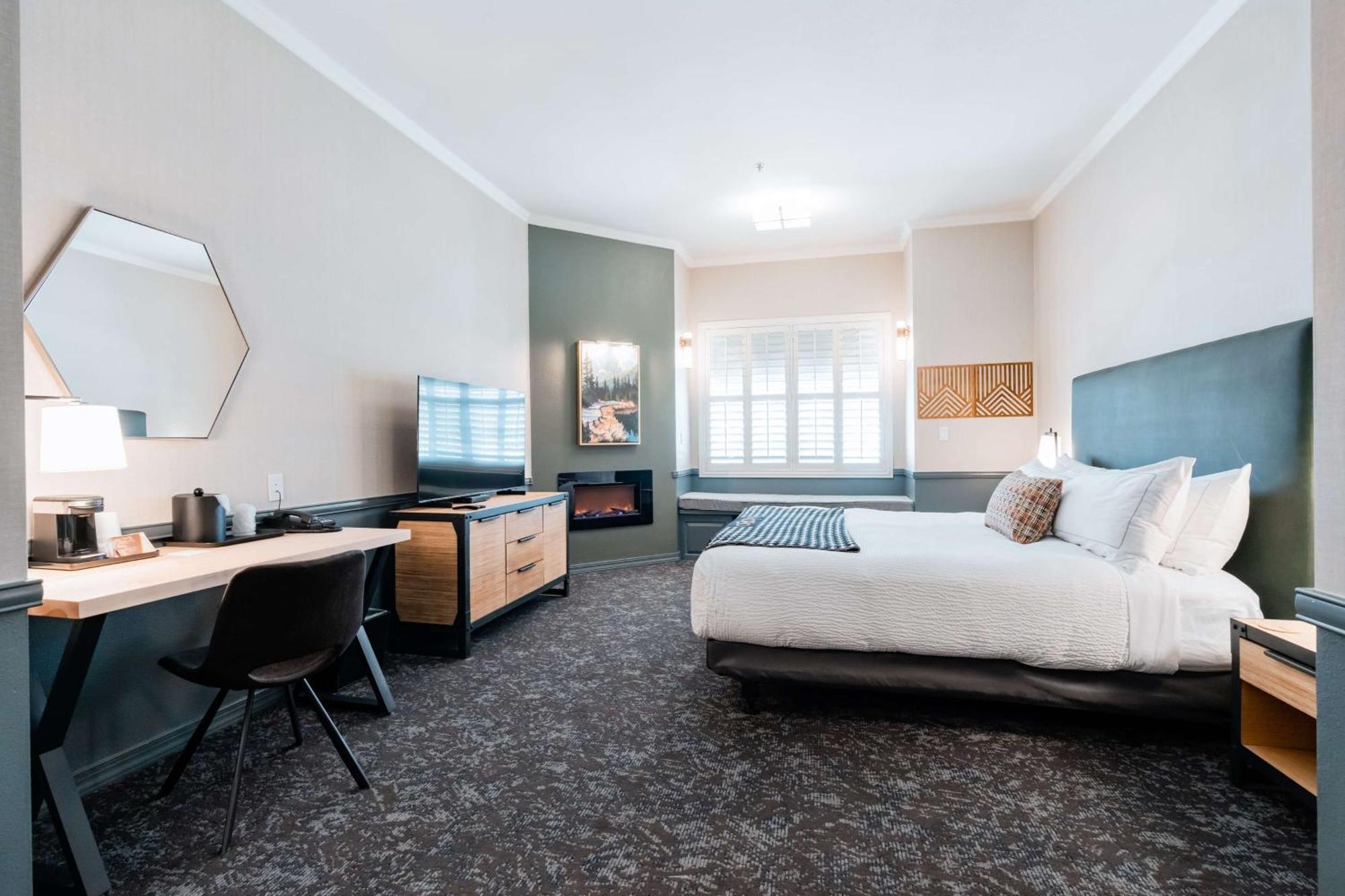 Hotel Nobo Cascade, Tapestry Collection By Hilton Exterior photo