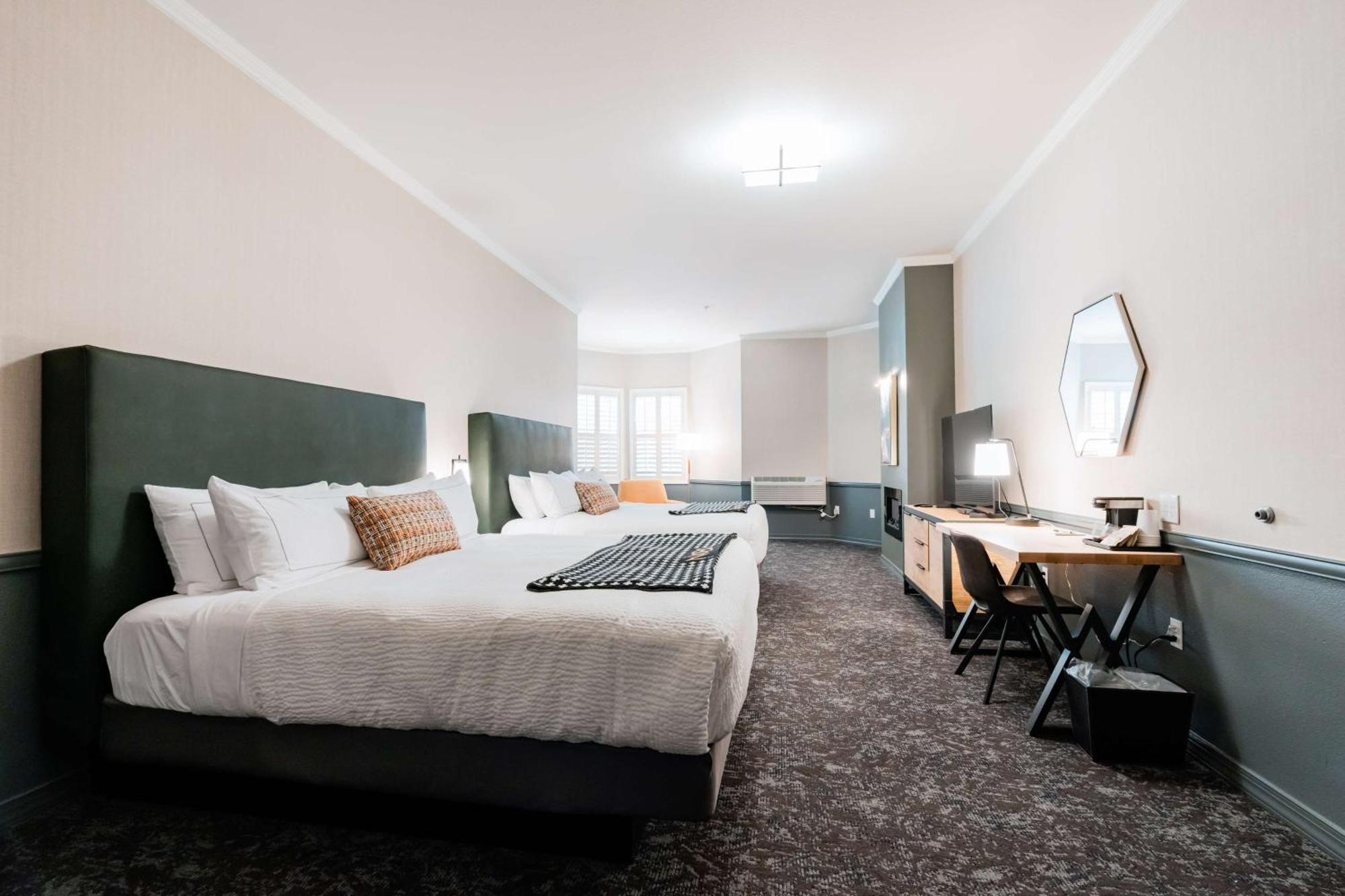 Hotel Nobo Cascade, Tapestry Collection By Hilton Exterior photo